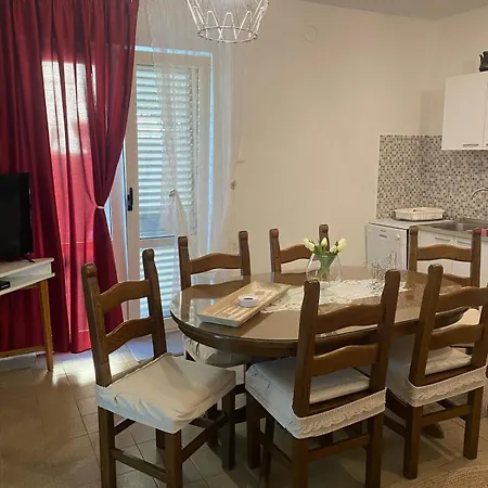 With Parking Space Stari Grad, Hvar - 21723 Appartement *